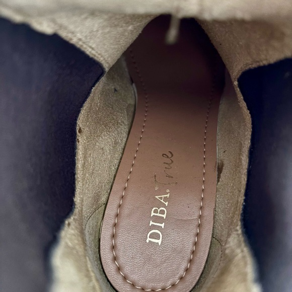 Diba True faux hair 9.5 women’s ankle boot bootie. Browns . Preloved - Picture 10 of 11